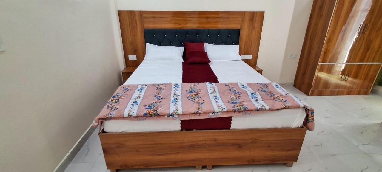 Parvatiya Homestay Mussoorie Exterior foto